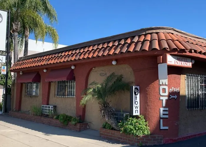 Uptown Inn